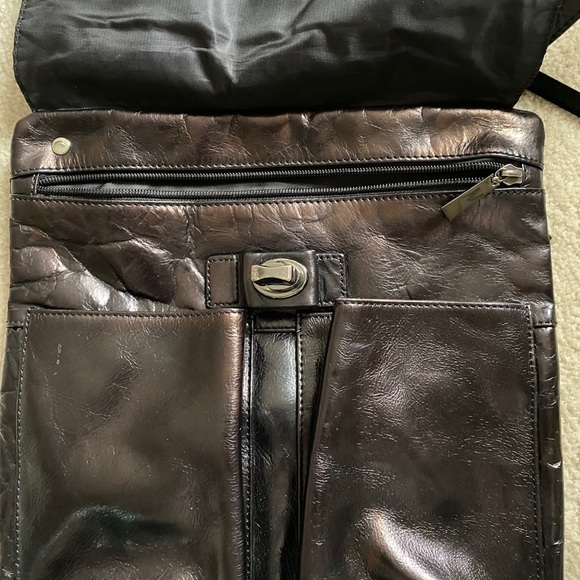 DANIER Patent Leather Metallic Crossbody Bag - Picture 8 of 12